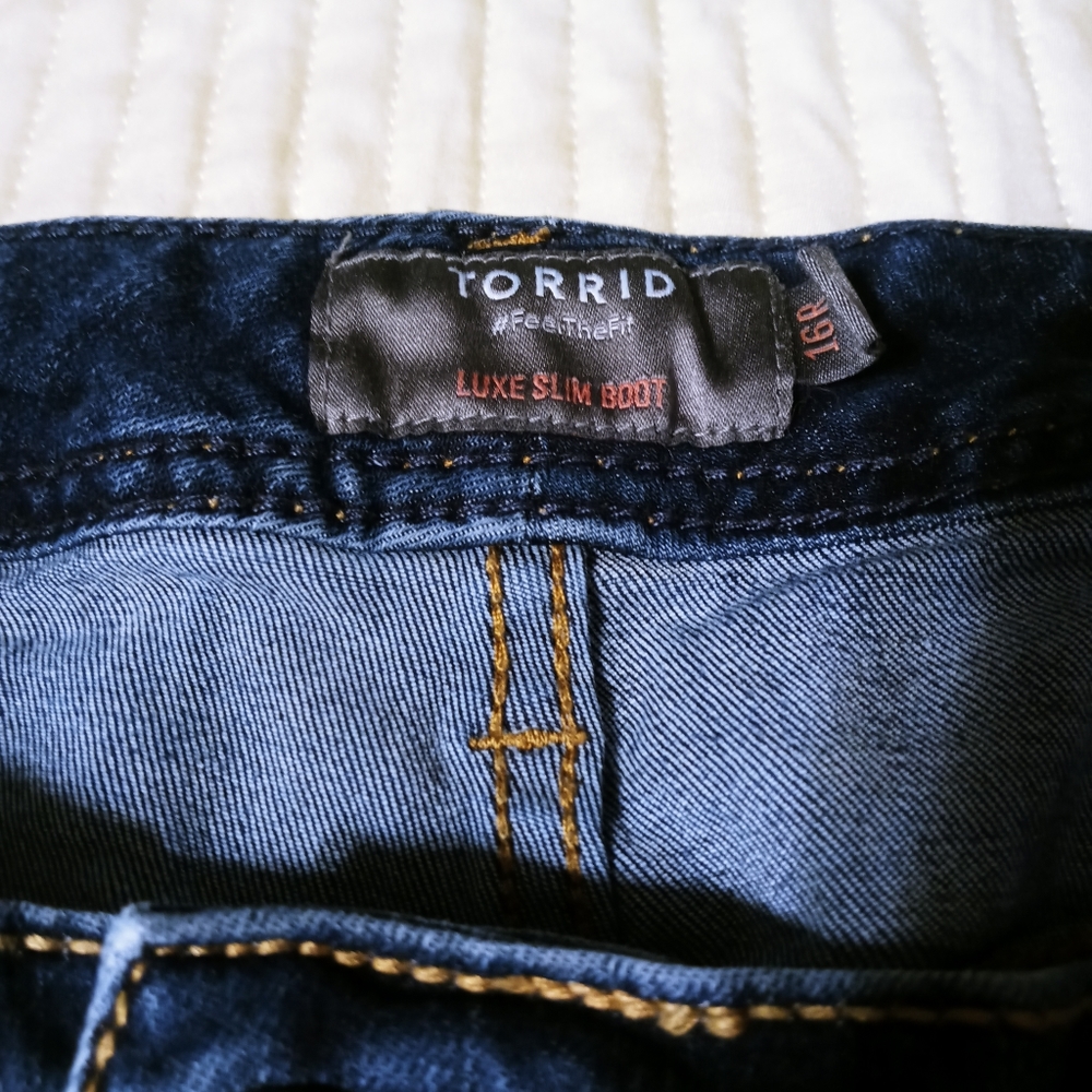 Torrid size 16 boot cut jeans
